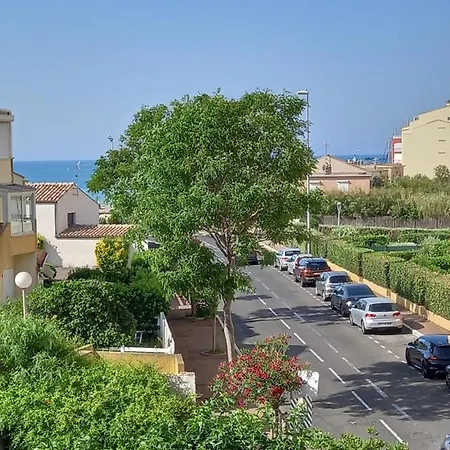 Apartment L'artimon, T2 Climatise, Parking Agde