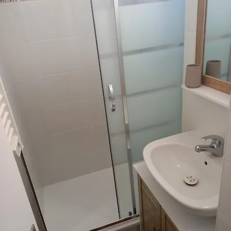 Apartament L'artimon, T2 Climatise, Parking Agde