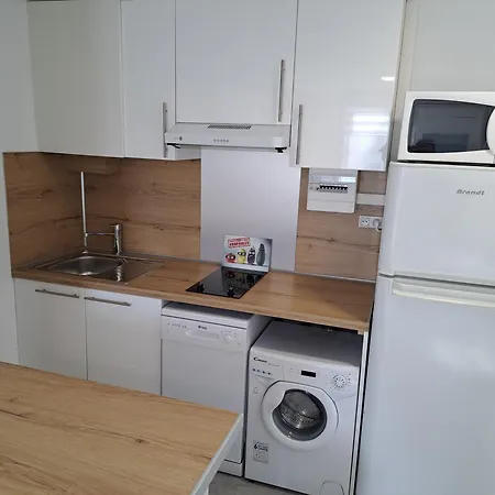 L'artimon, T2 Climatise, Parking Apartment